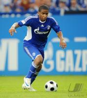 Fussball Internationales Testspiel: Schalke - Glasgow, FARFAN am Ball