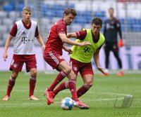 Fussball 1. Bundesliga Saison 21/22: Teampraesentation FC Bayern Muenchen