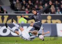 Fussball 1. Bundesliga  Saison 2010/2011: VfL Wolfsburg - FC Bayern Muenchen
