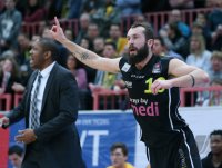 Basketball 1. Bundesliga 15/16 Hauptrunde: Walter Tigers Tuebingen - medi bayreuth