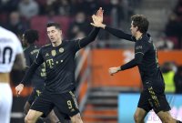 Fussball 1. Bundesliga Saison 21/22: FC Augsburg - FC Bayern Muenchen