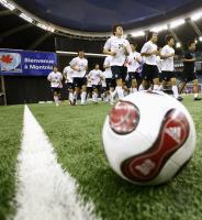 Fussball International  U 20 WM Training  Kunstrasen