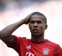 Fussball 1. Bundesliga 15/16: Douglas Costa (FC Bayern Muenchen)