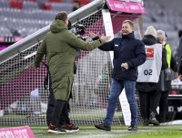 Fussball 1. Bundesliga Saison 21/22: FC Bayern Muenchen - Arminia Bielefeld