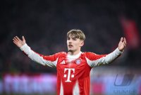 Fussball 1. Bundesliga  Saison  2025/2026  14. Spieltag FC Bayern Muenchen -  1. FSV Mainz 05