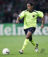 Fussball International UCL: Madrid, RONALDINHO Einzelaktion am Ball