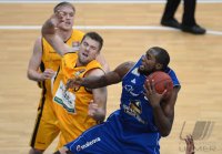 Basketball 1. Bundesliga 2012/2013:  Walter Tigers Tuebingen - Fraport Skyliners Frankfurt