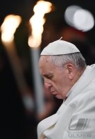 Rom Karfreitag 2015; Via Crucis am Kolosseum; Papst Franziskus I.