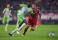 Fussball 1. Bundesliga Saison 17/18: FC Bayern Muenchen - VfL Wolfsburg