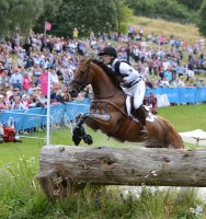 REITEN Olympia 2012: Michael Jung (Deutschland) mit Sam beim Gelaenderitt