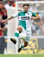 Fussball 1. Bundesliga: Bremen, FRINGS Einzelaktion