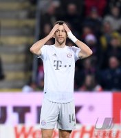 Fussball 1. Bundesliga Saison 19/20: SC Freiburg - FC Bayern Muenchen