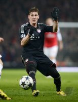 FUSSBALL INTERNATIONAL CHL ACHTELFINALE 12/13:  FC Arsenal London - FC Bayern Muenchen