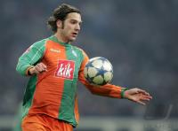 Fussball 1. Bundesliga: Bremen, FRINGS Einzelaktion am Ball