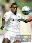 Fussball 2. Bundesliga: Essen, BARRETO Einzelaktion