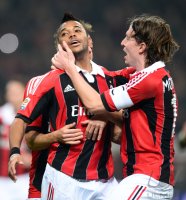 FUSSBALL SERIE A:  JUBEL mit Robinho und Montolivo Riccardo (v. li., AC Mailand)