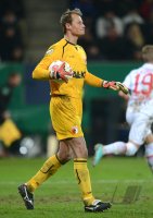 FUSSBALL DFB POKAL  Saison 2012/2013:  Torwart Alexander Manninger (FC Augsburg)