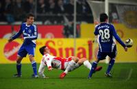 FUSSBALL, 1. BUNDESLIGA, 22. Spieltag: Schalke - Koeln