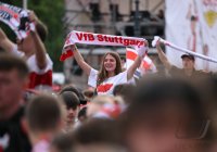 Fussball DFB Pokal Finale 24/25: Arminia Bielefeld - VfB Stuttgart, Public Viewing auf dem Schlossplatz