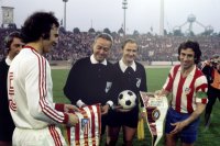 Fussball Bayern - Madrid: Beckenbauer, Rodriguez