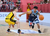 Basketball 2. Liga 21/22 Playoff Viertelfinale: Tigers Tuebingen - Eisbaeren Bremerhaven