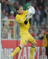 Fussball 1. Bundesliga 2011/2012:  Torwart Oliver Baumann (SC Freiburg)