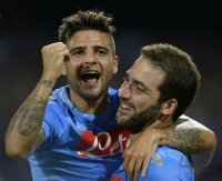 FUSSBALL  CHL  Saison 2013/2014:  JUBEL SSC Neapel