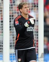 FUSSBALL 1. BUNDESLIGA: Leverkusen, ADLER