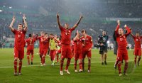 FUSSBALL  DFB POKAL SAISON  11/12  HALBFINALE: JUBEL FC Bayern Muenchen