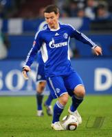 FUSSBALL, 1. BUNDESLIGA, 20. Spieltag: Schalke, BAUMJOHANN Einzelaktion