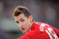 FUSSBALL 1. BUNDESLIGA: Karlsruher SC - Bayern Muenchen