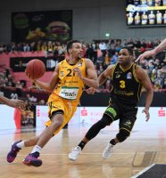 Basketball 1. Bundesliga 16/17 Hauptrunde: Walter Tigers Tuebingen - MHP Riesen Ludwigsburg