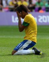 FUSSBALL Olympia 2012 FINALE: Brasilien - Mexiko