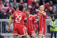 Fussball 1. Bundesliga Saison 17/18: FC Bayern Muenchen - 1. FSV Mainz 05