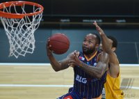 Basketball 1. Bundesliga 15/16 Hauptrunde: Walter Tigers Tuebingen - Eisbaeren Bremerhaven