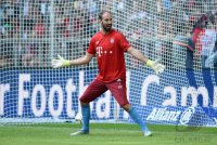 Fussball 1. Bundesliga 15/16: Torwart Tom Starke (FC Bayern Muenchen)