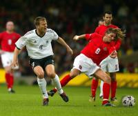 FUSSBALL Lnderspiel Spielszene Wales - Deutschland