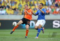 FUSSBALL WM 2010, VIERTELFINALE: Holland - Brasilien