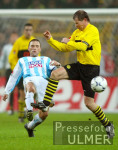 Fussball 1. Bundesliga: Dortmund - 60 Muenchen, Zweikampf
