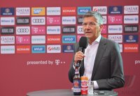 Fussball 1. Bundesliga  Saison 21/22: Herbert Hainer (FC Bayern Muenchen)