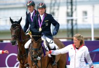 REITEN Olympia 2012: Doppel-Olympiasieger Michael Jung (Deutschland) mit Sam