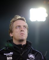 Fussball DFB Pokal, Saison 2011/2012, Halbfinale:  Trainer Mike Bueskens (Greuther Fuerth)