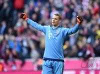 Fussball 1. Bundesliga Saison 15/16: FC Bayern Muenchen - Borussia Dortmund