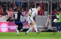 Fussball 1. Bundesliga Saison 19/20: FC Bayern Muenchen - SC Paderborn