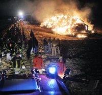 Brand eines Strohlagers bei Neustetten - Wolfenhausen