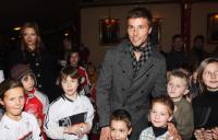 FUSSBALL 1. BUNDESLIGA: FC Bayern Muenchen feiert eine vorweihnachtliche Circus-Gala