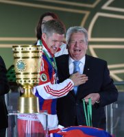 Fussball Pokalfinale 13/14: JUBEL FC Bayern Muenchen