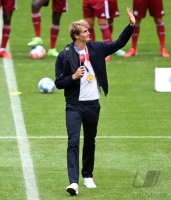 Fussball 1. Bundesliga Saison 21/22: Teampraesentation FC Bayern Muenchen