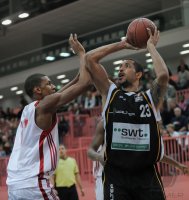 1. Basketball Bundesliga 2010/2011 Testspiel  Walter Tigers Tuebingen  - SIG Strasbourg