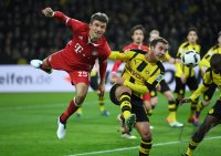 Fussball 1. Bundesliga Saison 16/17: Borussia Dortmund - FC Bayern Muenchen
